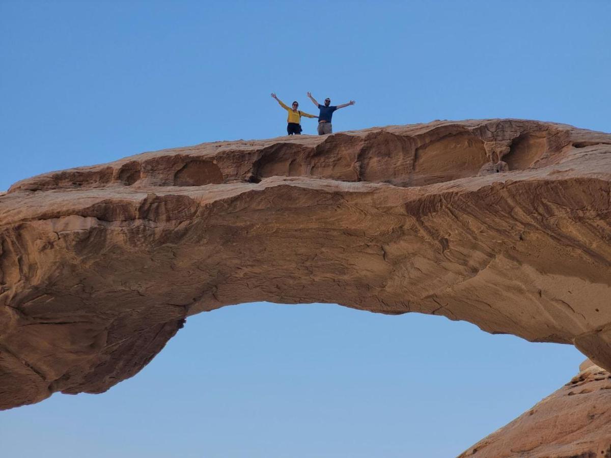 Wadi Rum Oscar Camp ภายนอก รูปภาพ