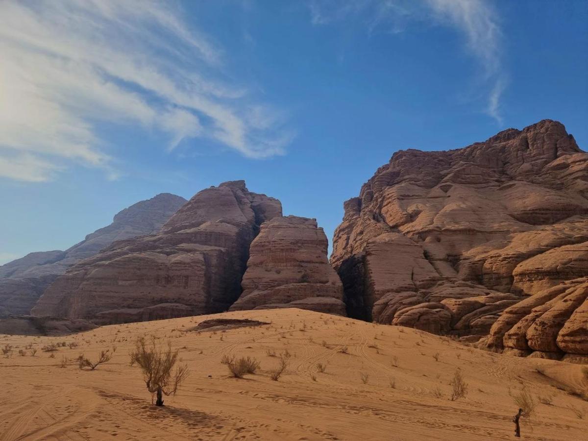 Wadi Rum Oscar Camp ภายนอก รูปภาพ