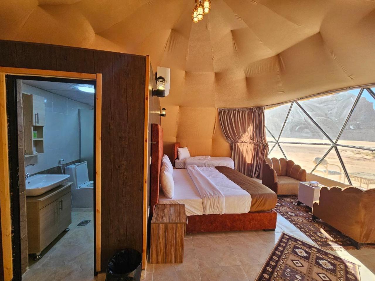 Wadi Rum Oscar Camp ภายนอก รูปภาพ