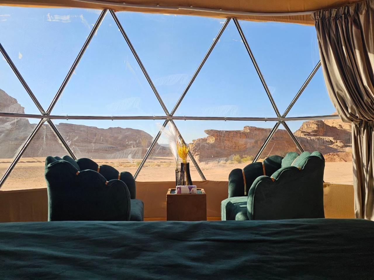 Wadi Rum Oscar Camp ภายนอก รูปภาพ