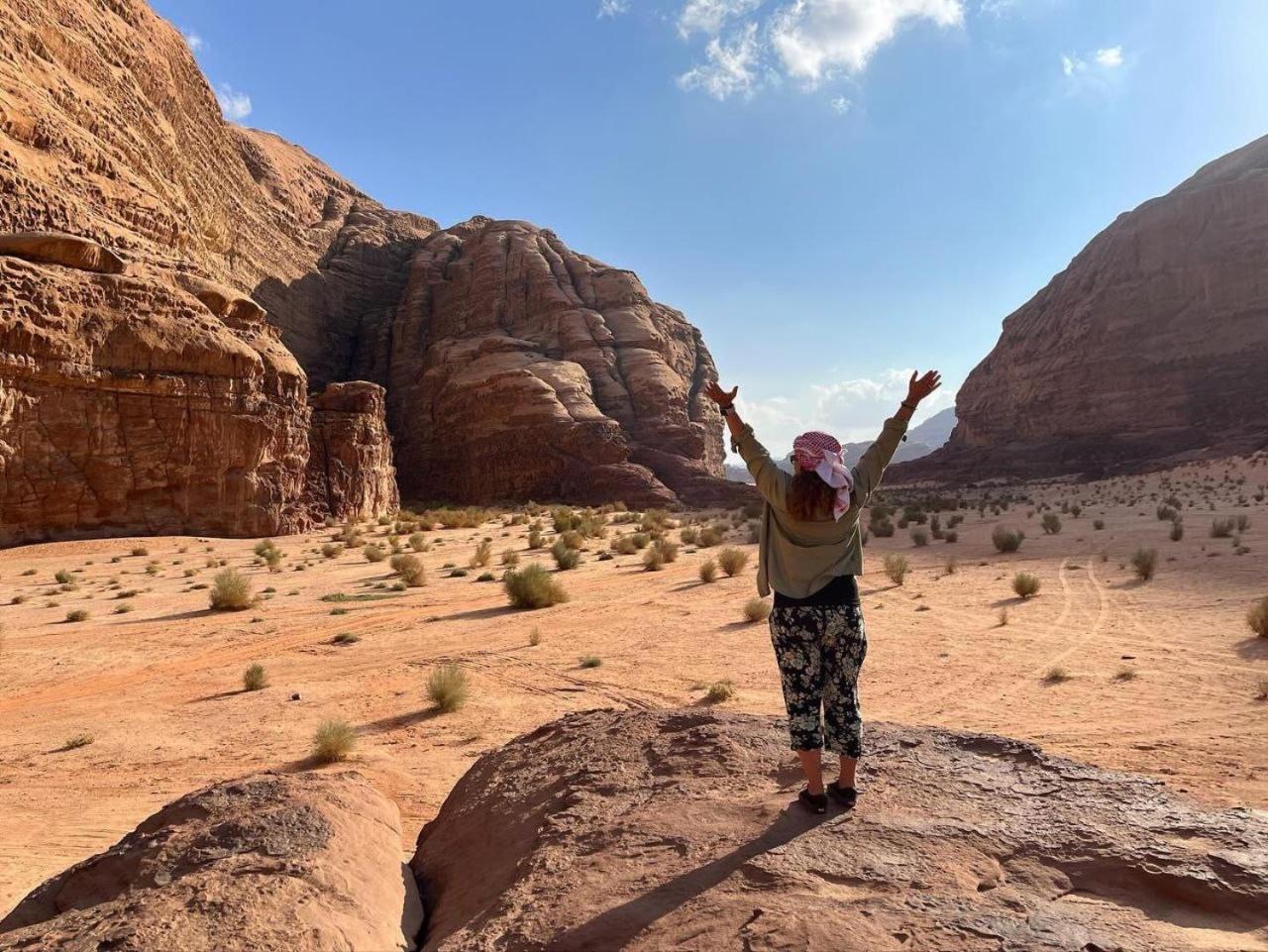 Wadi Rum Oscar Camp ภายนอก รูปภาพ