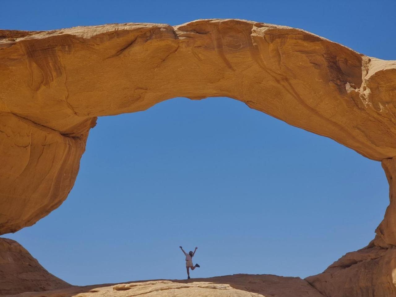 Wadi Rum Oscar Camp ภายนอก รูปภาพ
